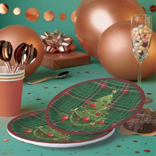 Christmas Plaid Green, Red Paper Plates. Set of 8.